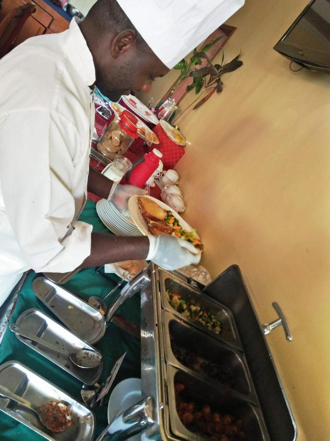 Bomen Hotel Isiolo Extérieur photo