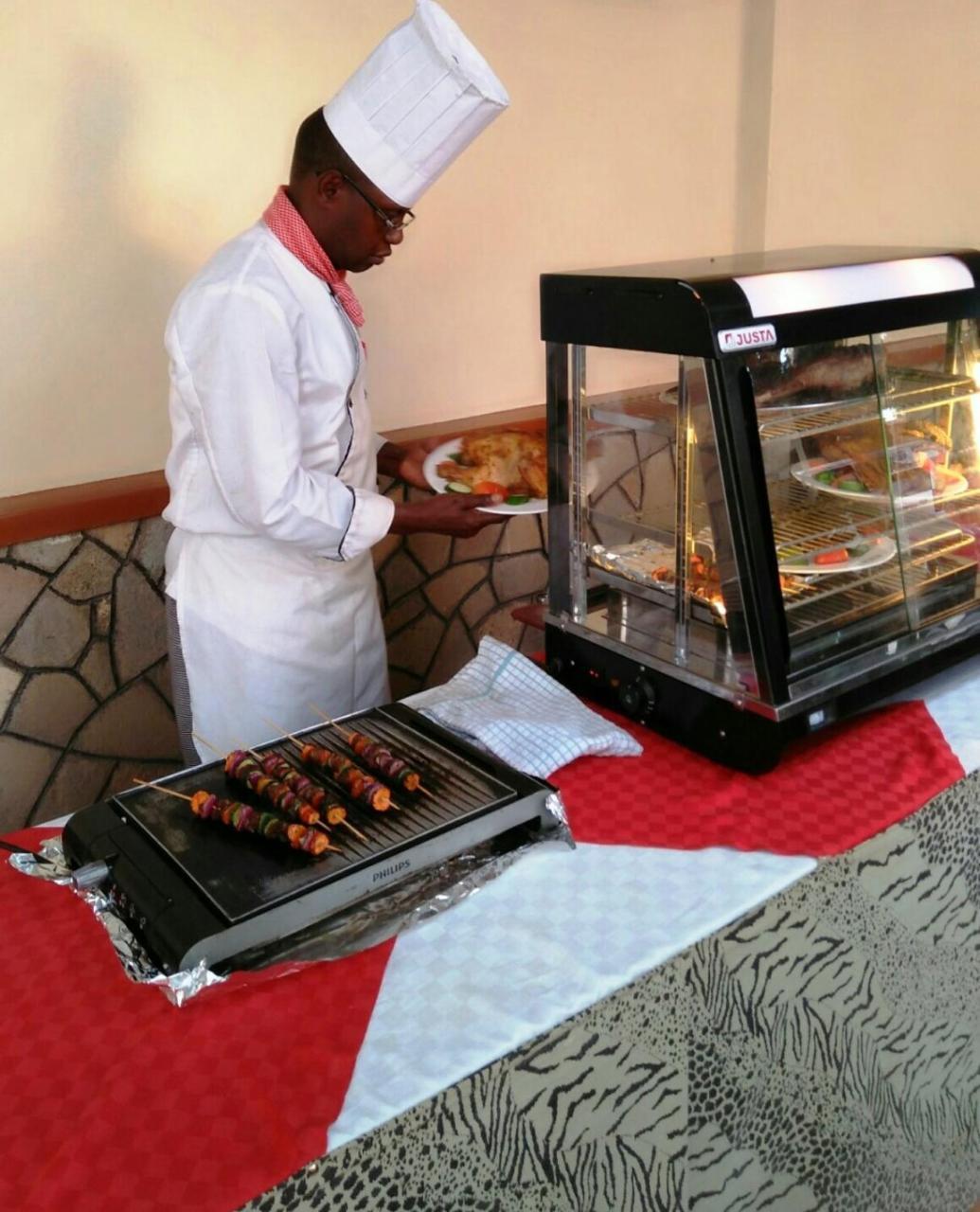 Bomen Hotel Isiolo Extérieur photo