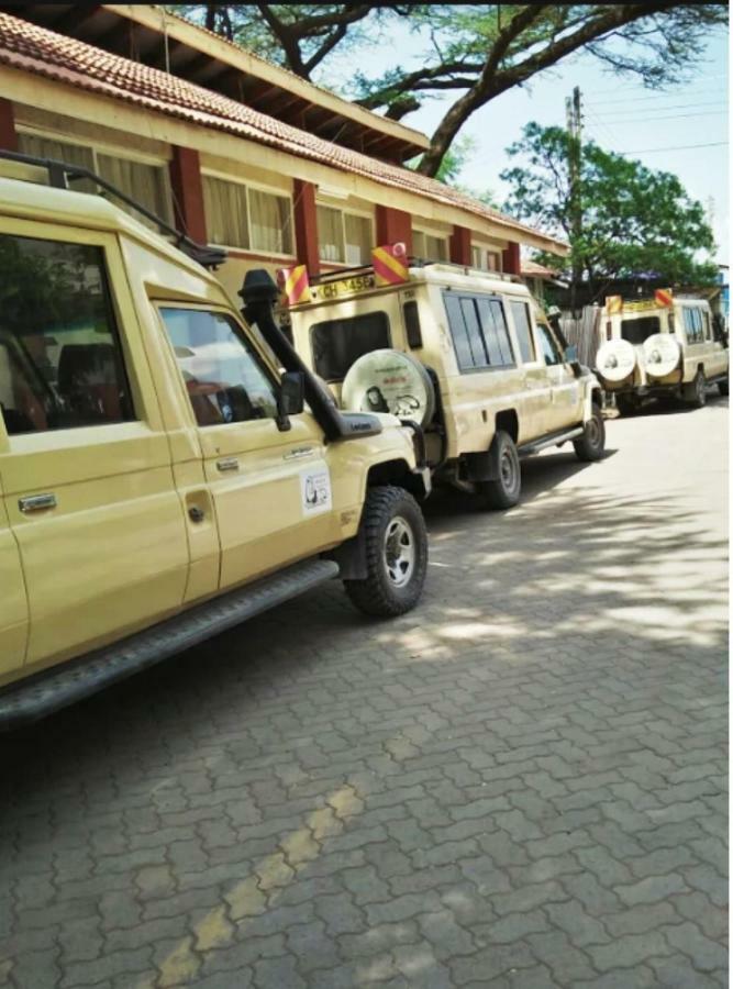 Bomen Hotel Isiolo Extérieur photo